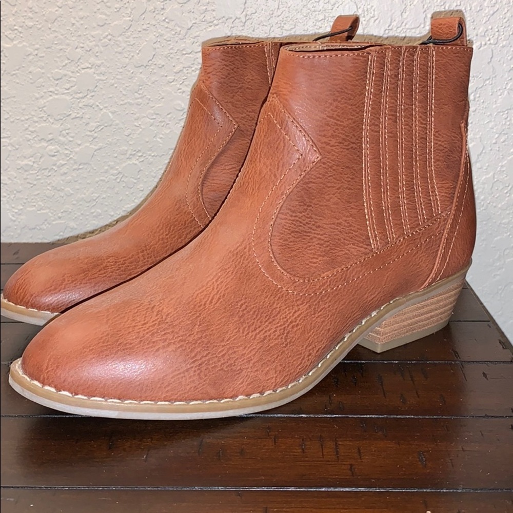 Brown boots